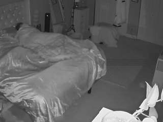 voyeurcam-house-charleys-room