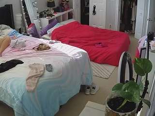 voyeurcam-house-charleys-room