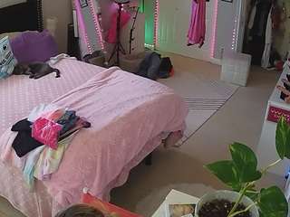 voyeurcam-house-charleys-room