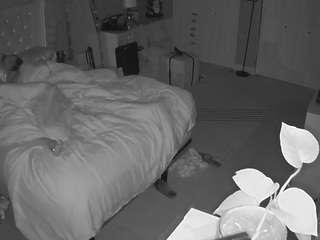 voyeurcam-house-charleys-room