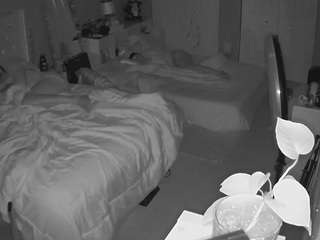 voyeurcam-house-charleys-room