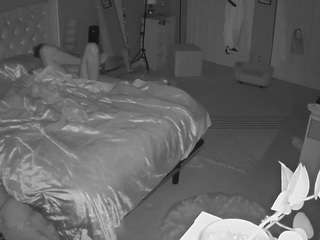 voyeurcam-house-charleys-room