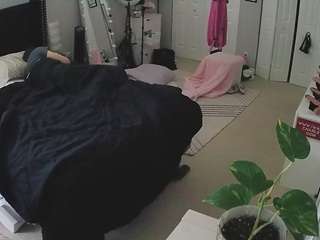 voyeurcam-house-charleys-room