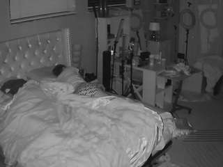 Kimberly Hart Sexy camsoda voyeurcam-house-charleys-room