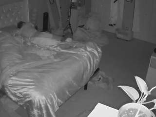 voyeurcam-house-charleys-room