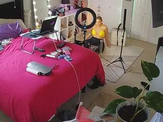 voyeurcam-house-charleys-room