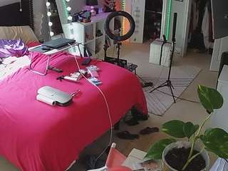 voyeurcam-house-charleys-room