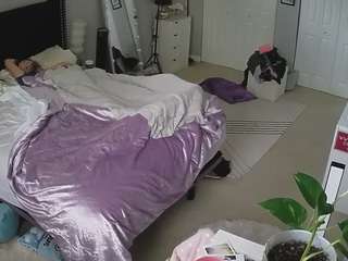 Cam Leadileo camsoda voyeurcam-house-charleys-room