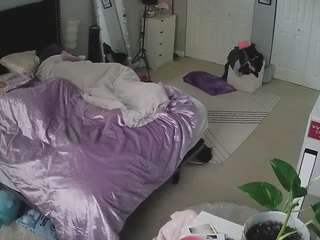 voyeurcam-house-charleys-room