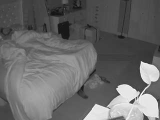 voyeurcam-house-charleys-room