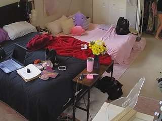 voyeurcam-house-charleys-room