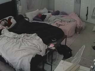 voyeurcam-house-charleys-room