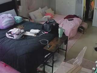 voyeurcam-house-charleys-room