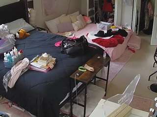 voyeurcam house charleys room