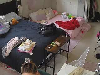 voyeurcam house charleys roo