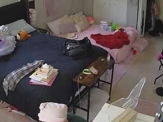 voyeurcam house charleys roo