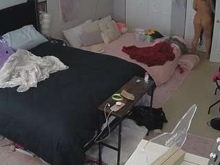 voyeurcam house charleys roo