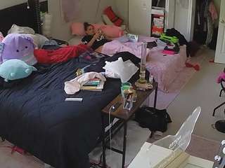 voyeurcam-house-charleys-room