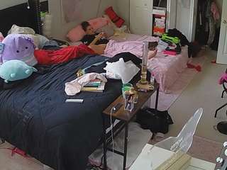 voyeurcam-house-charleys-room