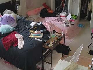 voyeurcam-house-charleys-room