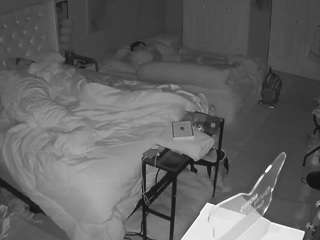voyeurcam-house-charleys-room