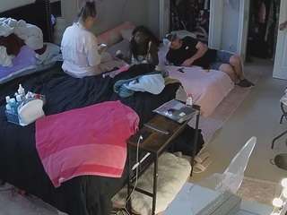 voyeurcam-house-... Live Webcam on CamSoda