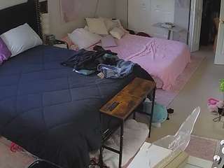 voyeurcam-house-charleys-room