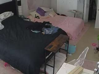 voyeurcam-house-charleys-room