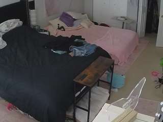 voyeurcam-house-charleys-room