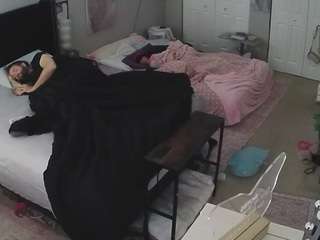 voyeurcam-house-charleys-room