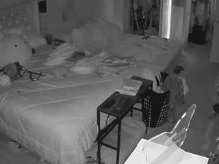 voyeurcam house charleys room