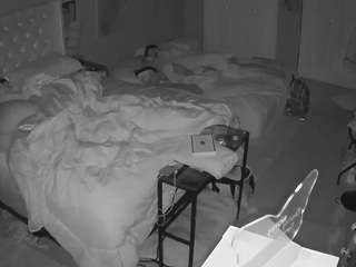 voyeurcam-house-charleys-room