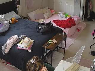 voyeurcam house charleys room