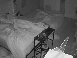 voyeurcam-house-charleys-room