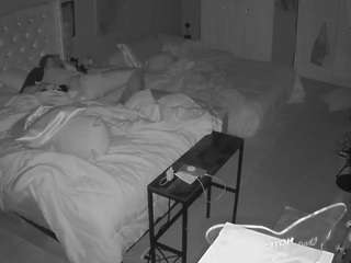 voyeurcam-house-charleys-room