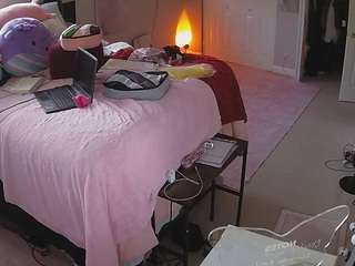 voyeurcam-house-charleys-room
