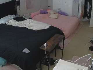 voyeurcam-house-charleys-room