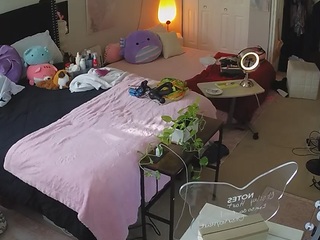 voyeurcam-house-charleys-room