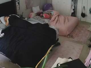 voyeurcam house charleys room