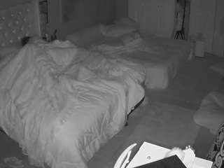 voyeurcam-house-charleys-room Modèle Webcam Profil
