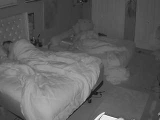 voyeurcam house charleys room