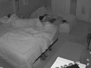 voyeurcam-house-charleys-room camsoda