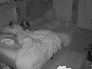 voyeurcam-house-... Live Webcam on CamSoda