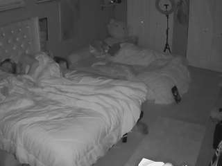 voyeurcam-house-charleys-room Webcam Model Profile