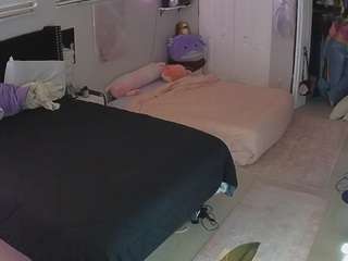 voyeurcam house charleys room