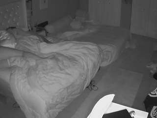 voyeurcam-house-charleys-room