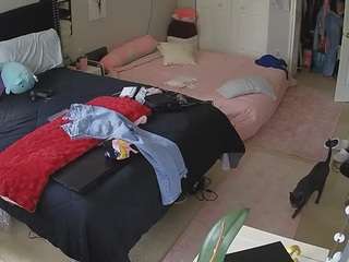 voyeurcam-house-charleys-room