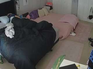 voyeurcam-house-charleys-room