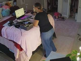 voyeurcam-house-charleys-room