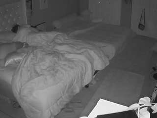 voyeurcam-house-charleys-room